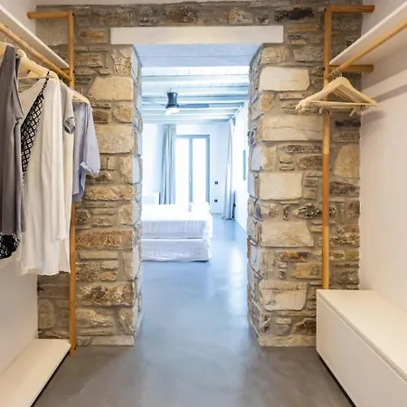 Cactilia In Punda Paros For 8 With Private Pool * Piso Livadi