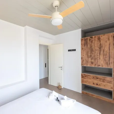Cactilia In Punda Paros For 8 With Private Pool * Piso Livadi